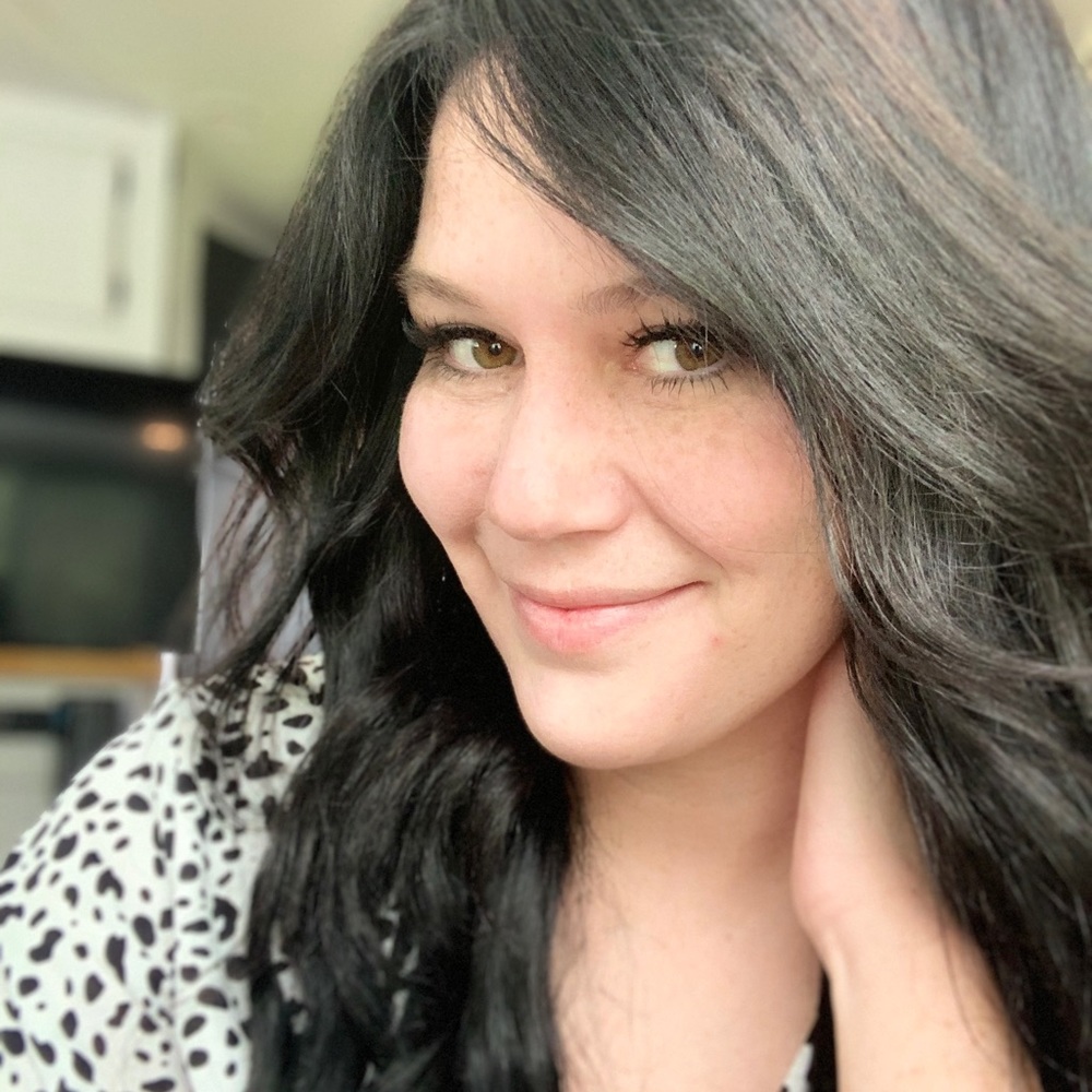 Meet your Posher, Tiffany